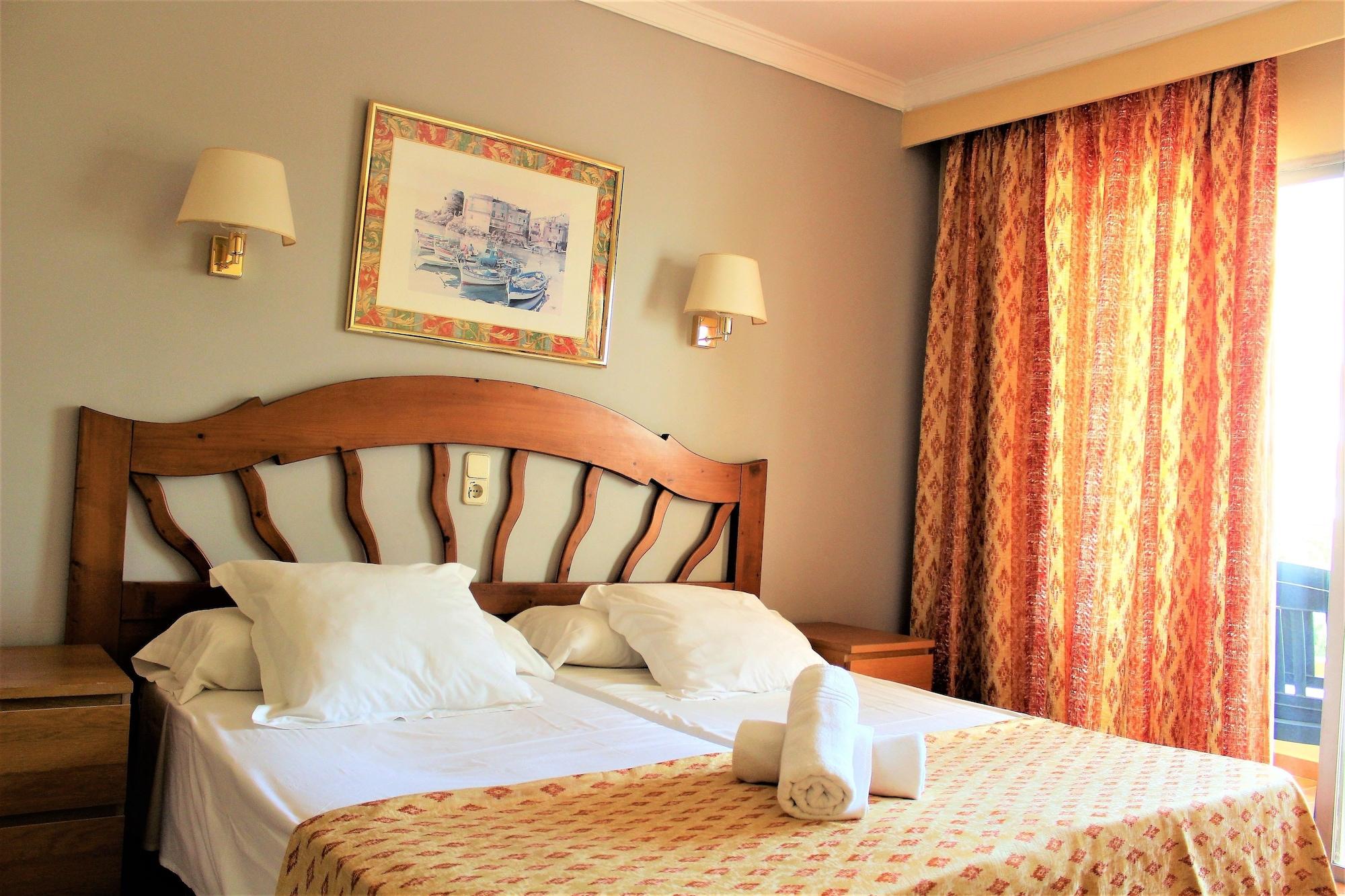 Bj Bei Juan Hostal S'Illot  Exterior photo